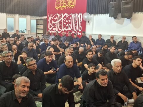 تصاویر/ سوگواره هیئت محبان اهل بیت (ع) کاشان در شب ششم محرم