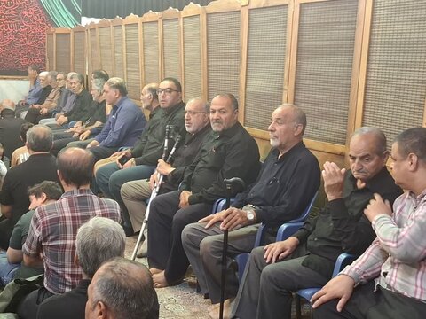 تصاویر/ سوگواره هیئت محبان اهل بیت (ع) کاشان در شب ششم محرم