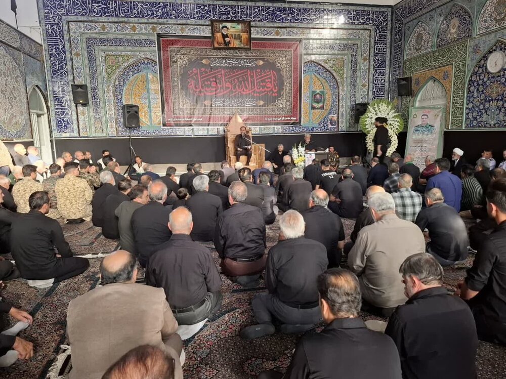 هفتمین روز شهادت شهید امنیت سرهنگ شهید بوستان افروز در راوند برگزار شد