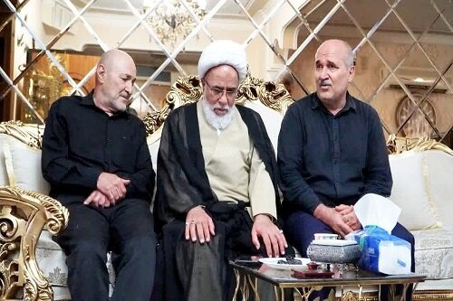 نماینده ولی‌فقیه در کرمانشاه از خانواده‌ شهدای جنایات رژیم صهیونی دلجویی کرد+عکس