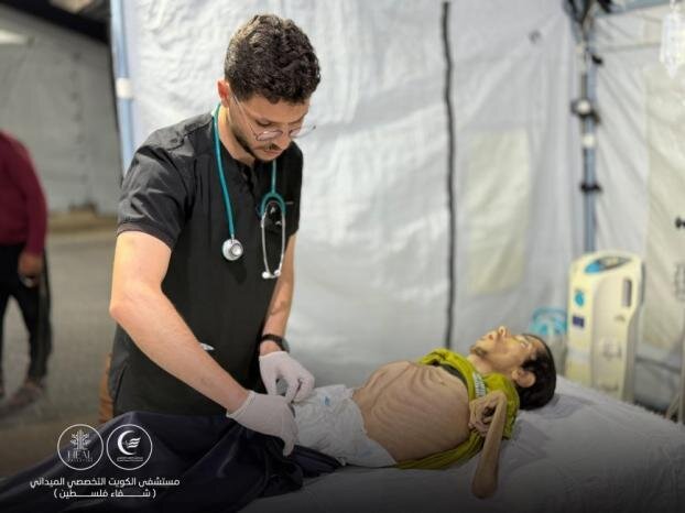 استشهاد الشاب أيوب أبو الحصين بسبب سوء التغذية في قطاع غزة + فيديو