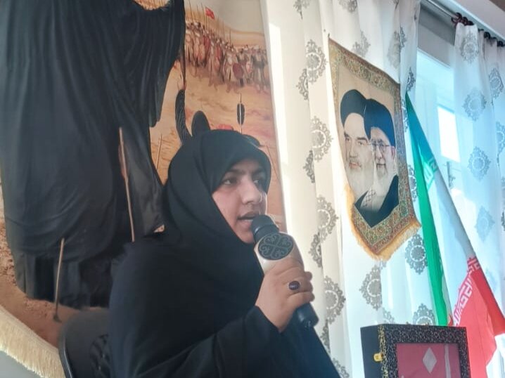 सुश्री शुमायला ज़ैनब: बच्चों को अज़ादारी की शिक्षा देना और उन्हें इमामे-वक्त (अ) के लिए तैयार करना ज़रूरी है