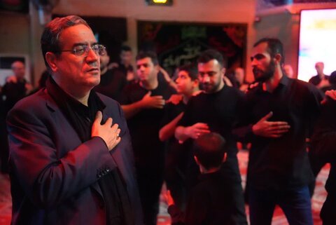 تصاویر/ حضور استاندار آذربایجان غربی در جمع هیئات عزاداری امام حسین علیه السلام