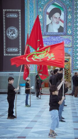 تصاویر / عزاداری روز پنجم محرم هیئات مذهبی آران و بیدگل در حرم مطهر هلال بن علی (ع)