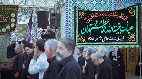 تصاویر / عزاداری روز پنجم محرم هیئات مذهبی آران و بیدگل در حرم مطهر هلال بن علی (ع)