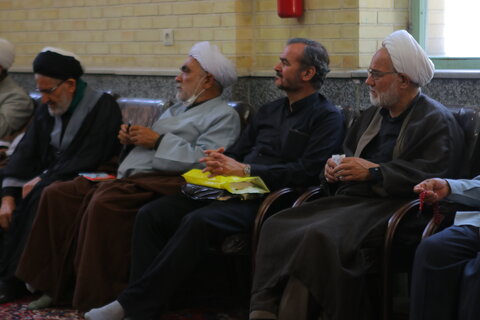 مراسم عزاداری روز ششم ماه محرم در مدرسه علمیه آیت الله آخوند (ره) برگزار شد