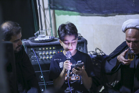 تصاویر| برپایی هیئت خانگی امام حسن(ع) در شیراز