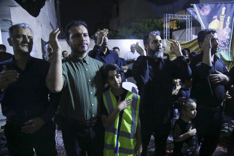 تصاویر| برپایی هیئت خانگی امام حسن(ع) در شیراز