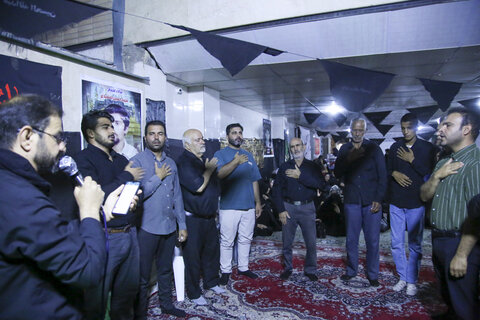 تصاویر| برپایی هیئت خانگی امام حسن(ع) در شیراز