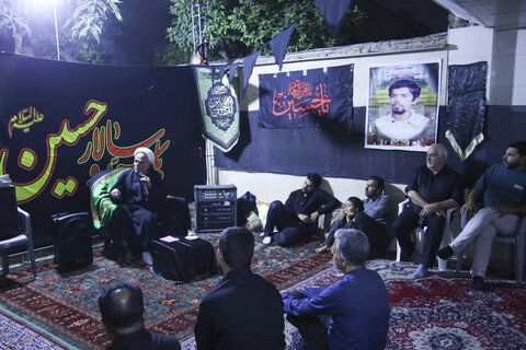 تصاویر| برپایی هیئت خانگی امام حسن(ع) در شیراز