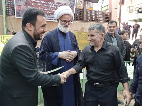 تصاویر/ تجلیل از سادات دهه دار محرم روستای نشلج کاشان