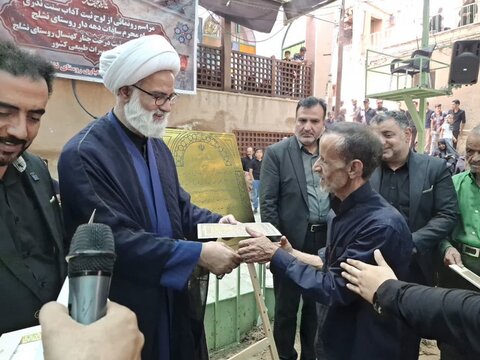 تصاویر/ تجلیل از سادات دهه دار محرم روستای نشلج کاشان