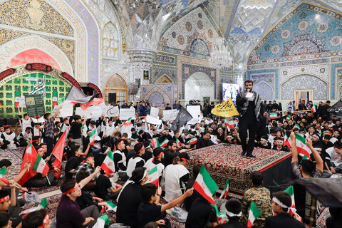 تصاویر/ ویژه برنامه احلی من العسل در حرم مطهر رضوی