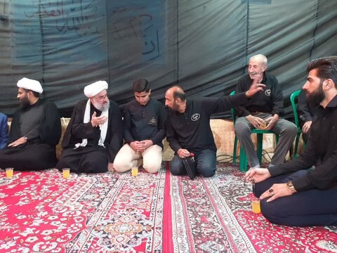تصاویر / حضور امام جمعه ملایر در هیئت‌های عزاداری