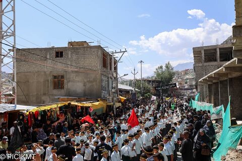 کارگل میں حضرت قاسمؑ کی یاد میں روزِ جواناں کا جلوس؛ فلسطین کے مظلوم بچوں سے اظہار یکجہتی اور ایران کی حمایت