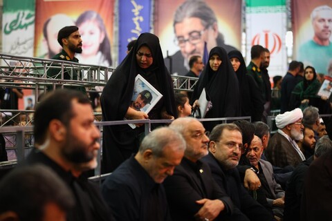 تصاویر/ آیین بزرگداشت شهدای اقتدار ایران در جنگ تحمیلی ۱۲ روزه در تهران