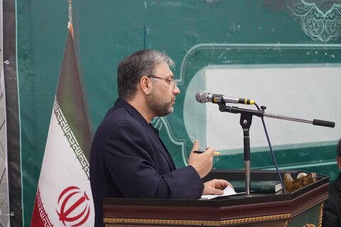 تصاویر جلسه قرارگاه تبیین در دفتر نماینده ولی فقیه در لرستان