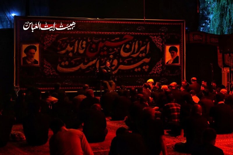 مراسم عزاداری پنجمین شب محرم در مدرسه علمیه امام خمینی(ره) کرمانشاه برگزار شد+تصاویر