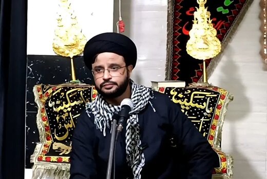 इमाम हुसैन अलेहिस्सलाम की सब से अधिक मन पसंद चीज़ नमाज़ है:
मौलाना ग़ाफ़िर रिज़वी