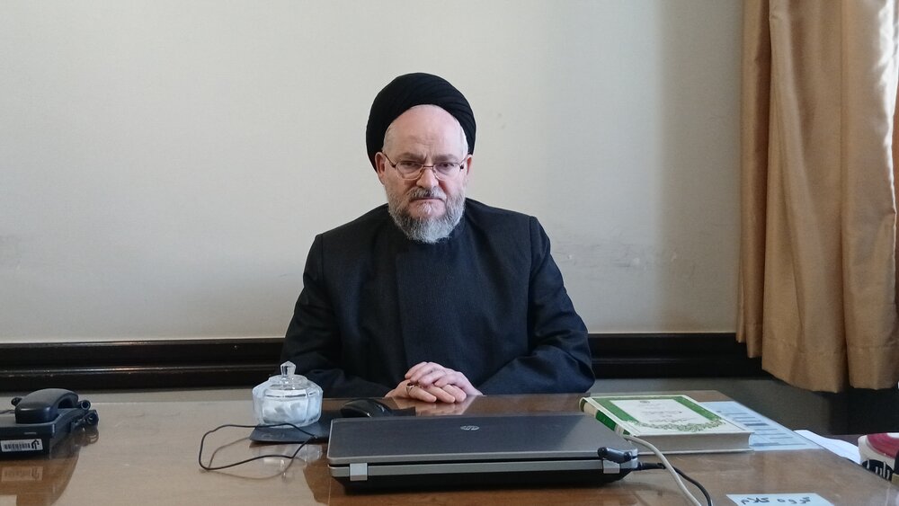 رسالت نخبگان حوزوی، خنثی‌سازی جنگ رسانه‌ای دشمن است/پیروزی ایران، پیروزی جبهه مقاومت بر کفر جهانی است