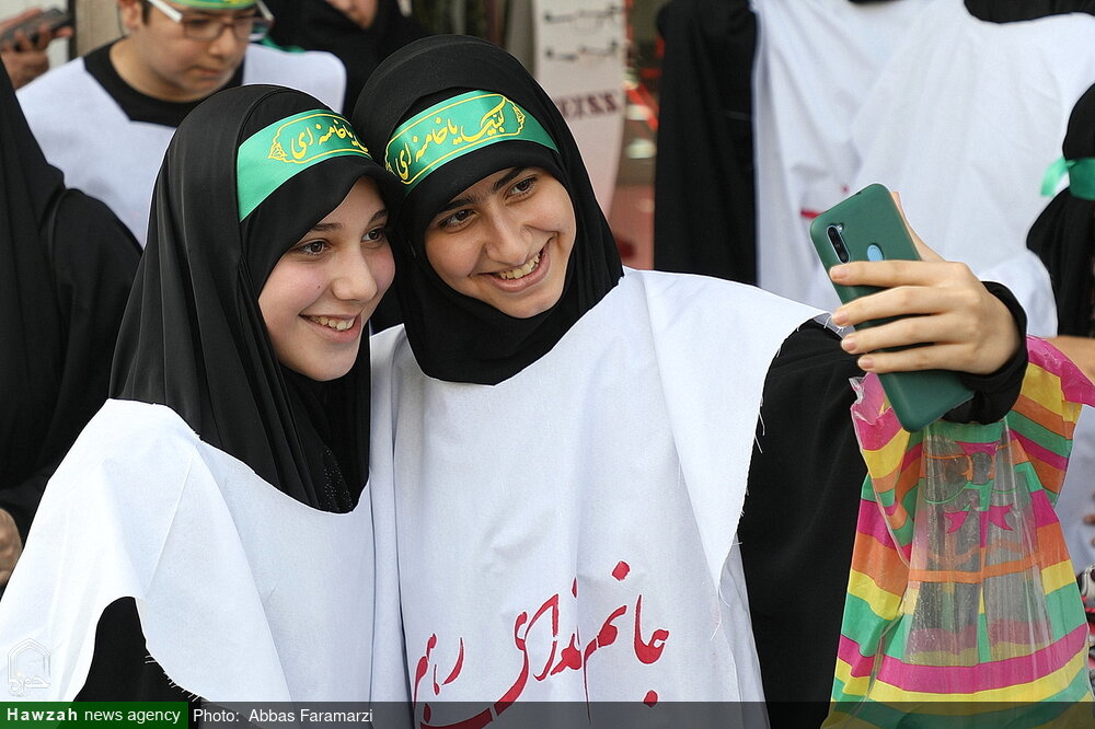 ईरानी क़ौम अपने नेतृत्व, धर्म और मातृभूमि के लिए अंतिम सांस तक मैदान में रहेगी: आयतुल्लाह अहमद ख़ात्मी