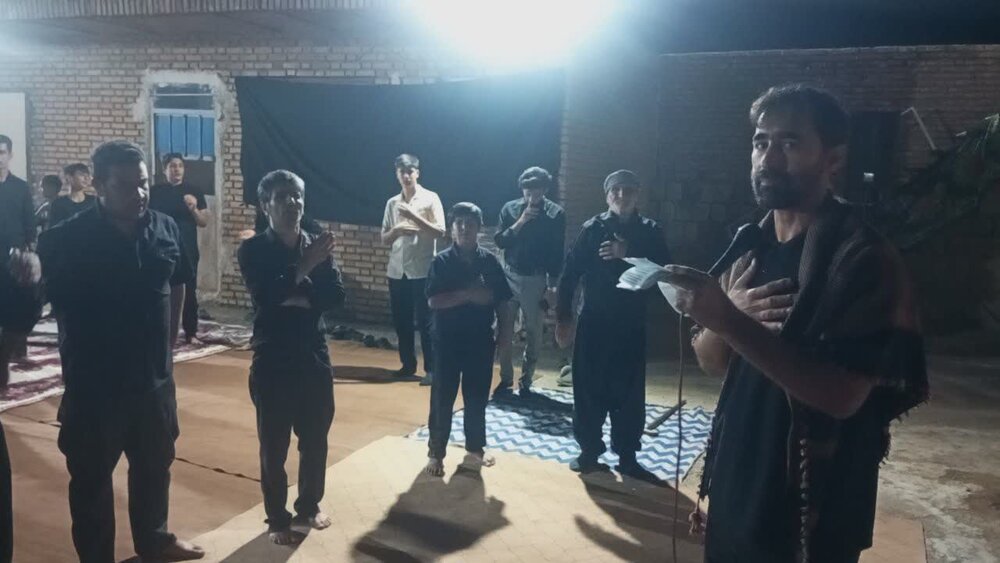 تصاویر/حضور امام جمعه شهرستان ابدانان در هیئت حضرت علی اصغر