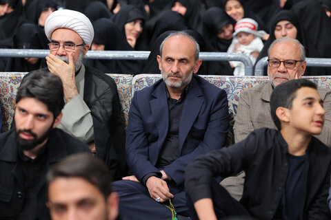 تصاویر/ اولین شب مراسم عزاداری ایام شهادت حضرت اباعبدالله الحسین علیه‌السلام در حسینیه امام خمینی(ره)