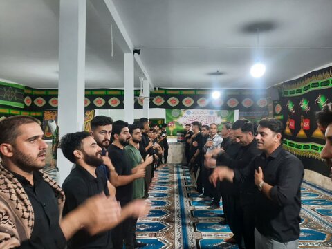 تصاویر/مراسم شب هفتم محرم الحرام به همراه گرامیداشت شهدا