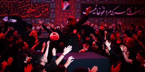 تصاویر/ مراسم سوگواری شب هفتم محرم در مصلی ارومیه