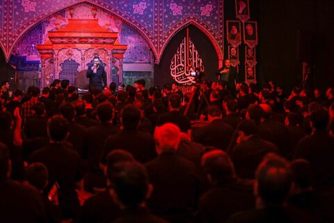 عزاداری دهه اول محرم در هیئت رزمندگان اسلام یزد