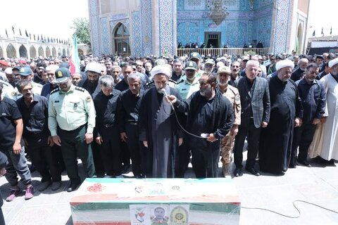 تصاویر / مراسم تشییع شهید مدافع وطن در قزوین