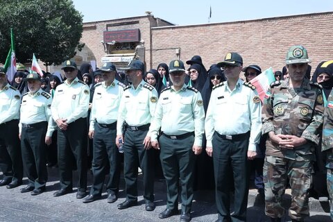 تصاویر / مراسم تشییع شهید مدافع وطن در قزوین