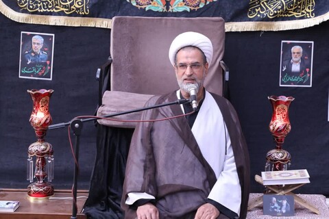 برگزاری مراسم عزاداری اباعبدالله الحسین علیه السلام در روز هفتم محرم در مدرسه علمیه شفیعیه