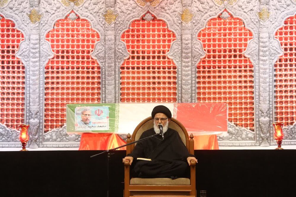 شکوه حضور در وداع با «حاج رمضان» مظلومان غزه / میرباقری: در جنگ تحمیلی ۱۲ روزه وارد مرحله جدیدی از مبارزه ایمان و کفر شدیم