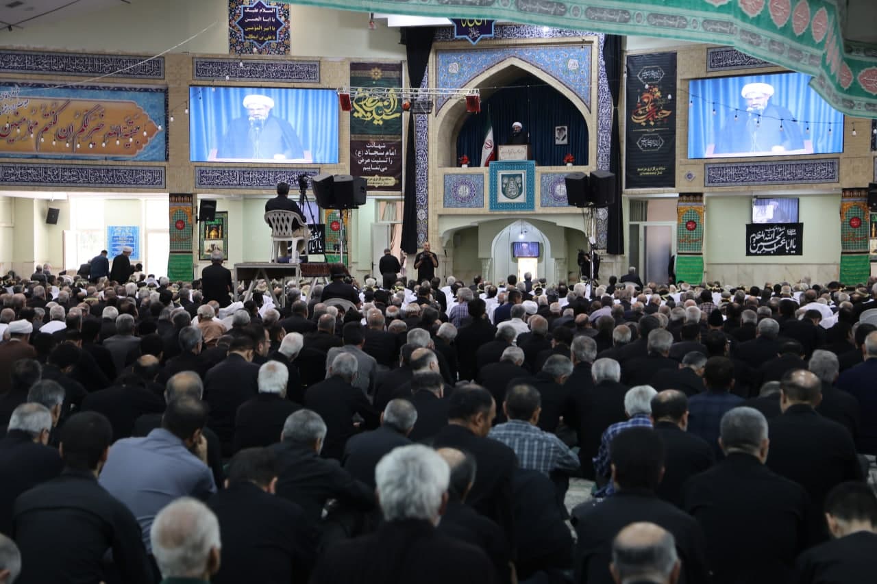 تصاویر / اقامه نماز جمعه همدان
