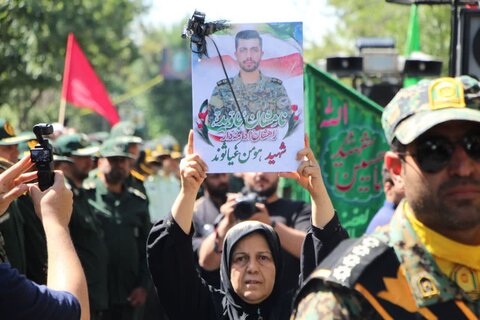 مراسم تشییع پیکر مطهر شهید هومن قیاسوند