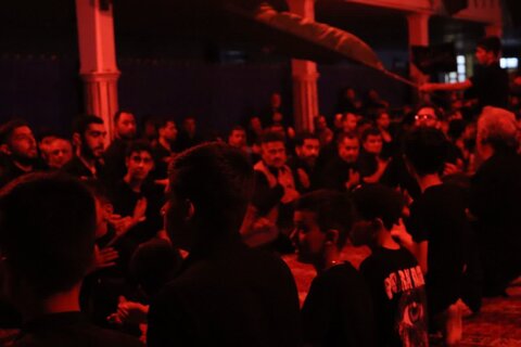 تصاویر/ مراسم سوگواری شب هشتم محرم در شاهین دژ