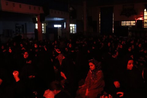 تصاویر/ مراسم سوگواری شب هشتم محرم در شاهین دژ