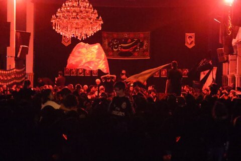 تصاویر/ مراسم سوگواری شب هشتم محرم در شاهین دژ