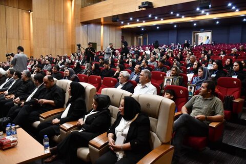 تصاویر/ آئین تجلیل از ایثارگران اهدای عضو در خوی