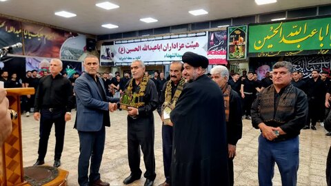 تصاویر/ تجلیل از پیرغلامان حسینی در گناوه