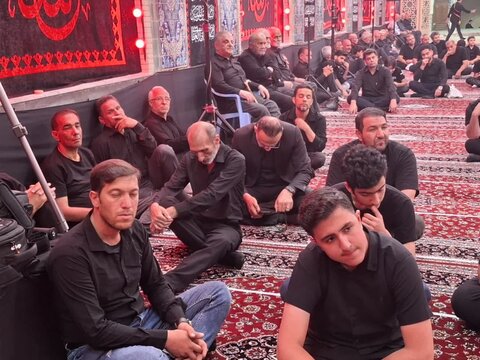 تصاویر | مراسم عزاداری دهه اول محرم در هیئت ابوالفضلی دروازده دولت کاشان