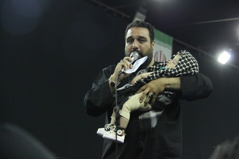 تصاویر/ حضور مدیر کل اوقاف و امور خیریه استان آذربایجان شرقی در  جمع عزاداران حسینی و شاه حسین گویان تبریز