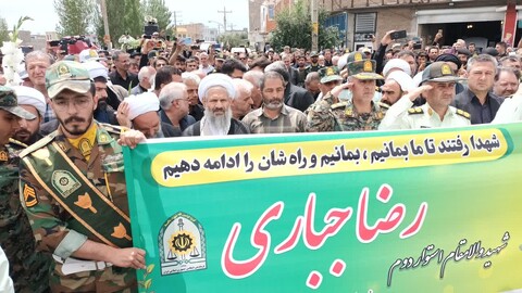 تصاویر/ برگزاری مراسم تشییع پیکر مطهر شهید رضا جباری لقمان در شهرستان اهر