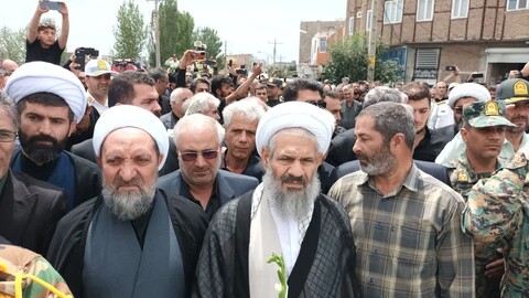 تصاویر/ برگزاری مراسم تشییع پیکر مطهر شهید رضا جباری لقمان در شهرستان اهر