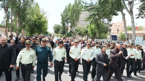 تصاویر/ برگزاری مراسم تشییع پیکر مطهر شهید رضا جباری لقمان در شهرستان اهر