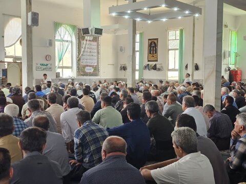 تصاویر/سخنرانی حجت‌الاسلام والمسلمین دکتر پورذهبی در نماز جمعه مریوان