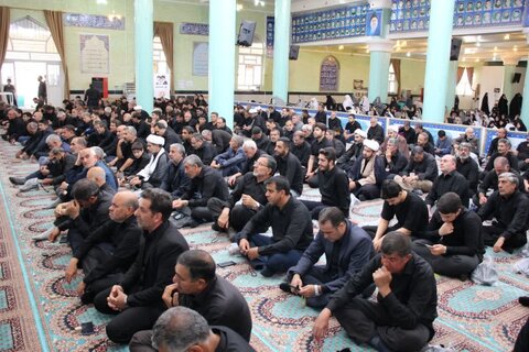 تصاویر/ اقامه نماز جمعه تکاب