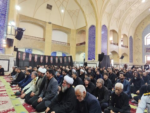 تصاویر/ اقامه نماز جمعه بم