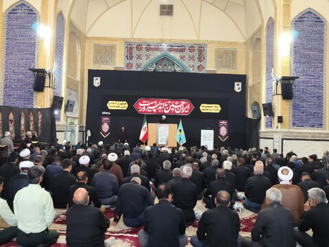 تصاویر/ اقامه نماز جمعه بم